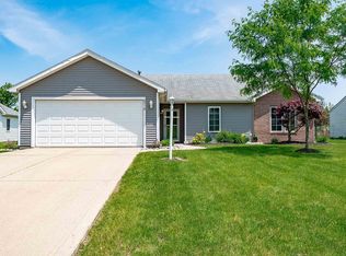 8918 Shearwater Pass, Fort Wayne, IN
