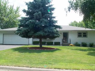 420 Patrick Ave, Waunakee, WI 53597