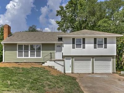 11012 E 92nd St, Kansas City, MO, 64138