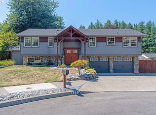 423 NE Hacienda Pl, Gresham, OR 97030