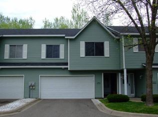 8849 Norway St NW, Coon Rapids, MN 55433