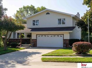 3117 Tammy St, Bellevue, NE 68123