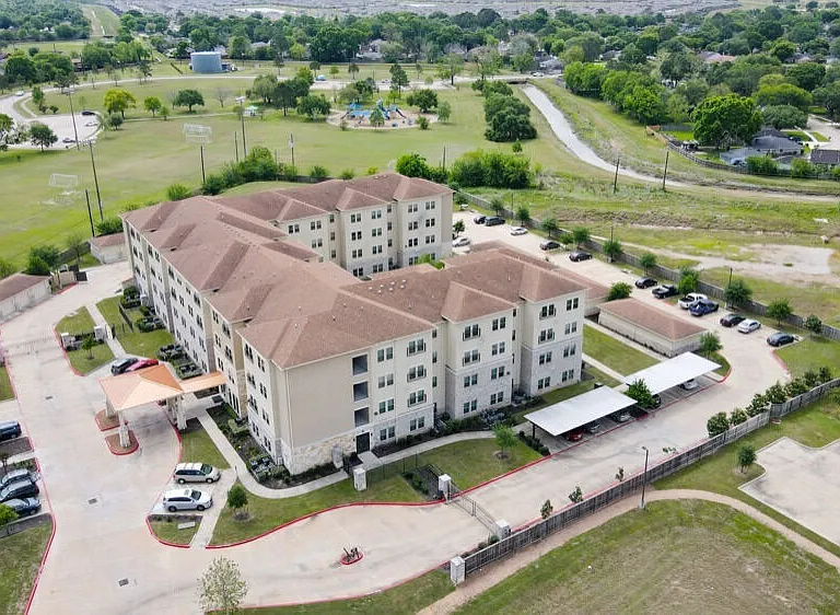 Jubilee at Texas Parkway — Photo 10