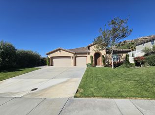 4446 Summit Rdg, Riverside, CA 92505
