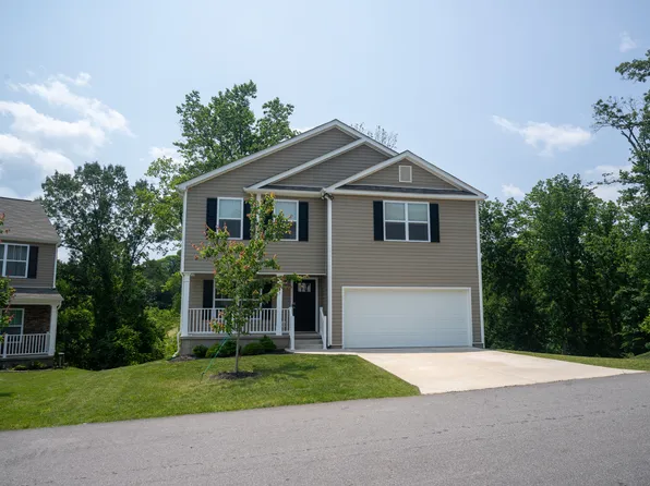 103 Colt St, Candler, NC 28715