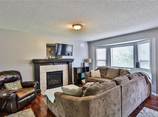 1109 Pleasant Hill Dr, Platte City, MO 64079