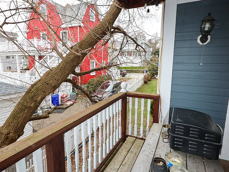 127 Nonantum St #B — Photo 15