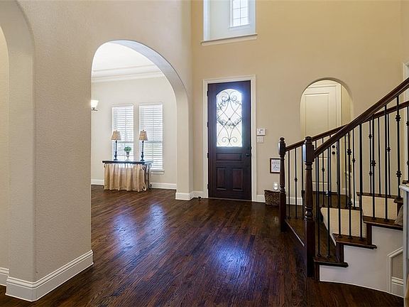2nd image of 1312 Gristmill Ln