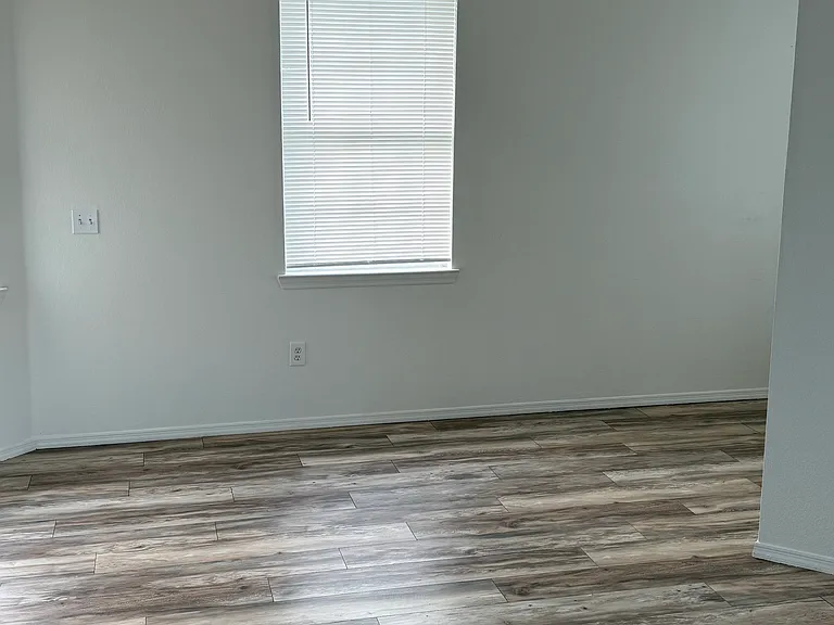 5692 Star Rush Dr #202 — Photo 8