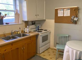 1147 Kensington Ave #B, Charlottesville, VA 22903