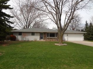 W2814 Emons Rd, Appleton, WI 54915