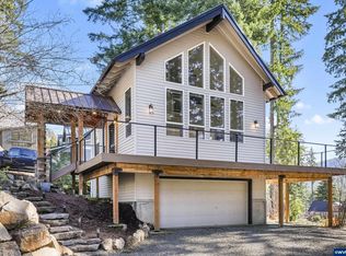 165 E Clifford Ave, Detroit, OR