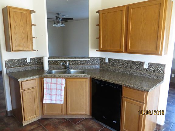 3rd image of 4315 Great Sandy Dr
