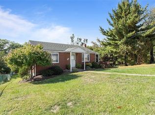 124 Lougeay Rd, Pittsburgh, PA 15235