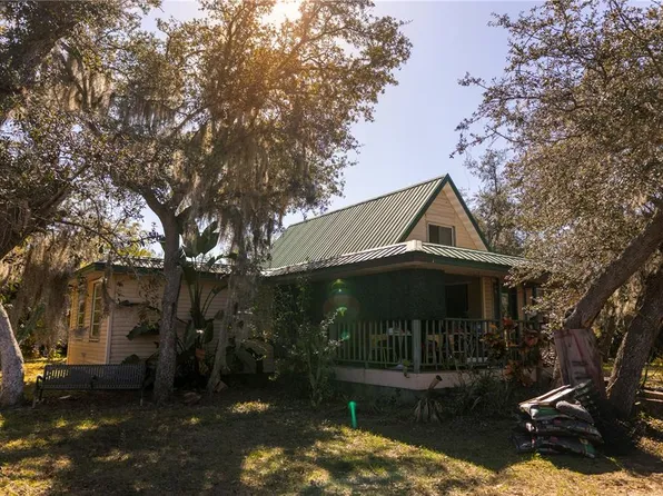 29199 Livingston Dr, Punta Gorda, FL 33982