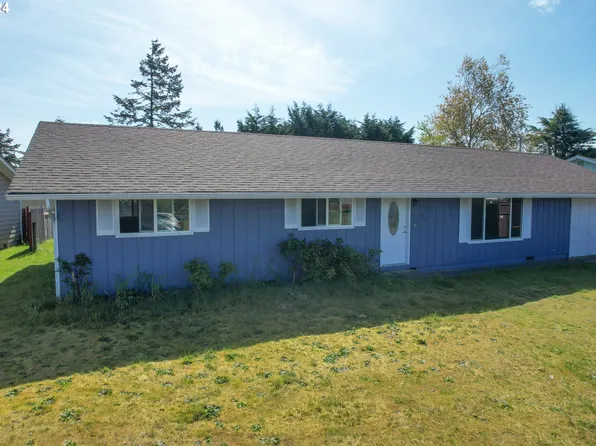 1900 Willow St, Florence, OR 97439