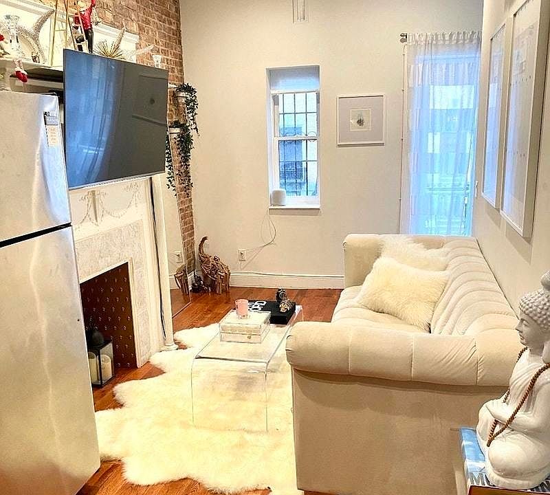 1st image of 251 W 139th St APT 2