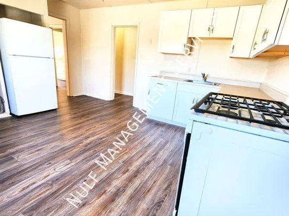 249 E 15th Ave APT 2, Homestead, PA 15120