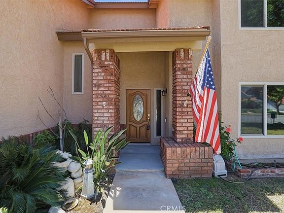 5th image of 210 Jesse Way