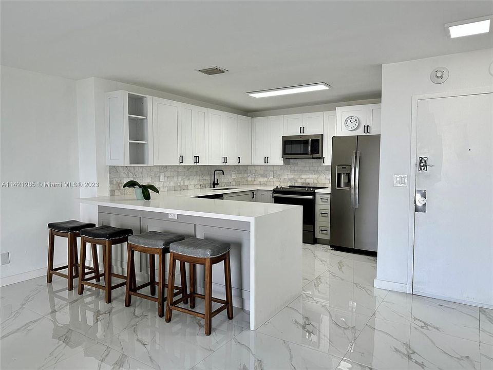 1st image of 13499 Biscayne Blvd APT 1709