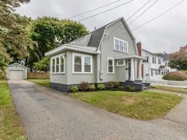 43 Standish St, Weymouth, MA 02191