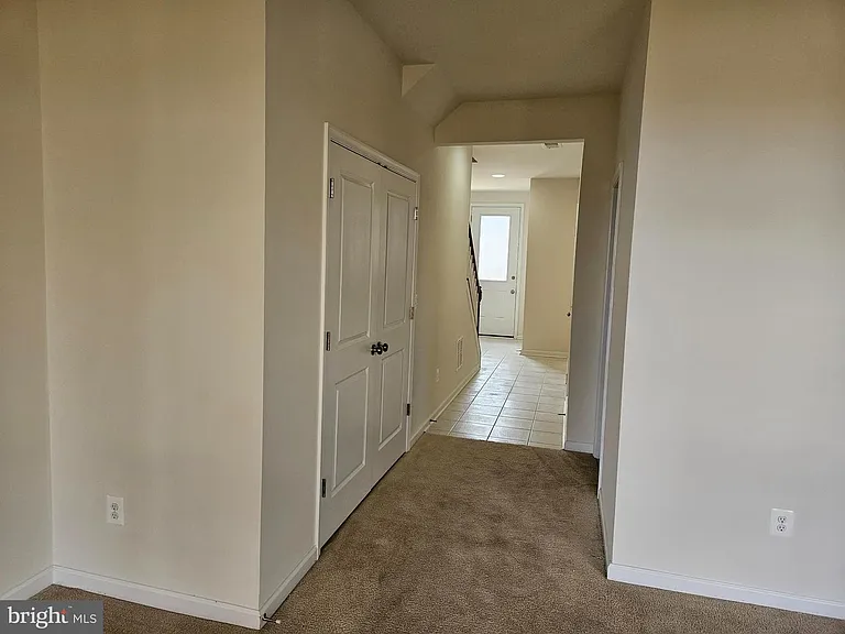 178 Solara Dr — Photo 5