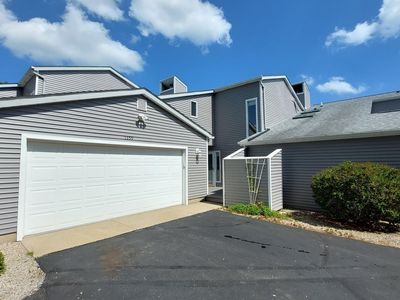 1359 Lake Shore Dr, Brooklyn, MI, 49230