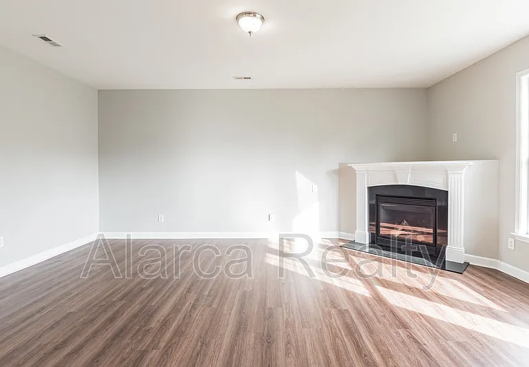 13843 Porter Creek Rd — Photo 10