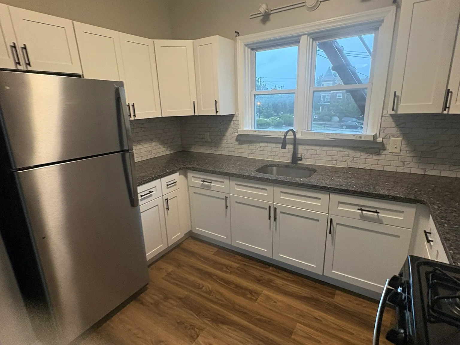 2 bed, $1,500 — Photo 3
