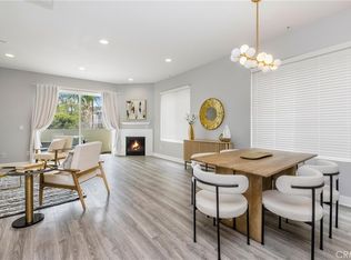 11851 Laurelwood Dr APT 102, Studio City, CA 91604