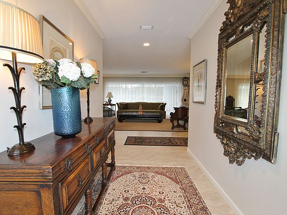 5th image of 5606 S Travelers Palm Ln