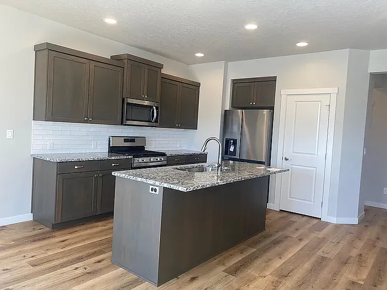 5353 S Redeken Pl — Photo 4