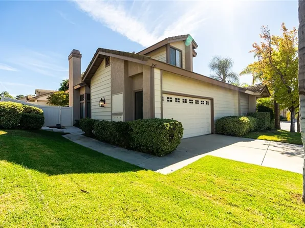 3543 Grey Bull Ln, Corona, CA 92882