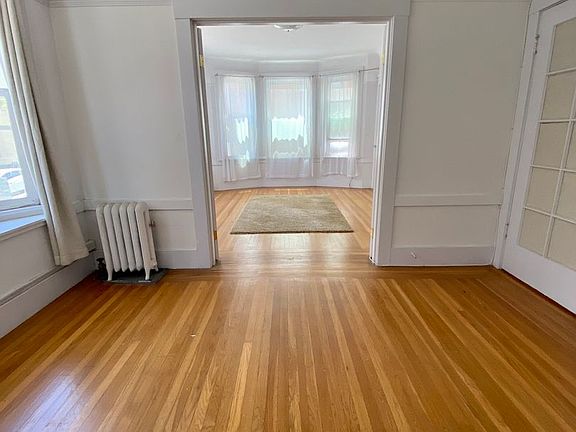4th image of 1219 Taylor St #10