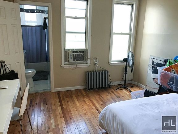 2nd image of 299 Stanhope St APT 2L