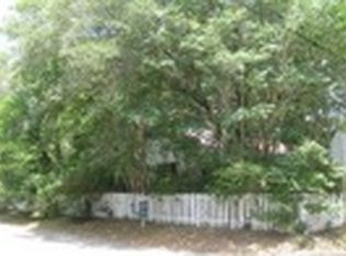 151 College Ln, Mobile, AL 36608