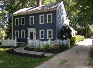 220 Ansonia Rd, Woodbridge, CT 06525