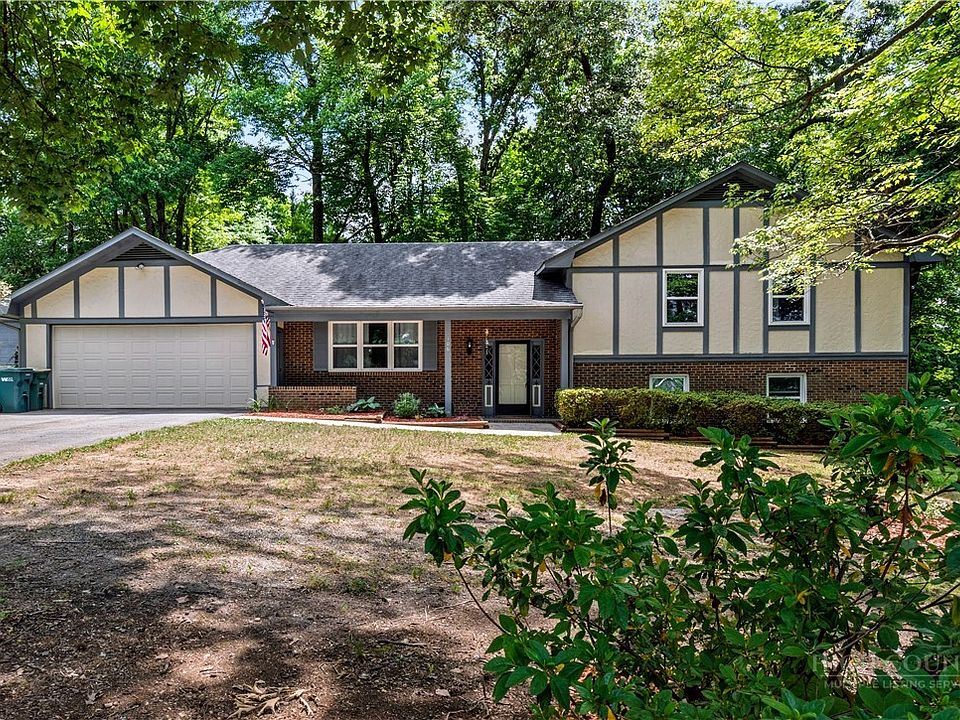 1st image of 1106 Kelwyn Lane