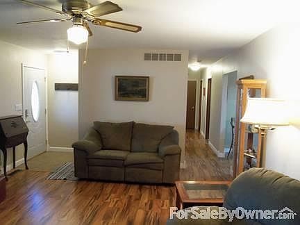 3rd image of 207 N Morgan St