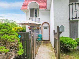 803 Blue Ridge Dr, Medford, NY 11763