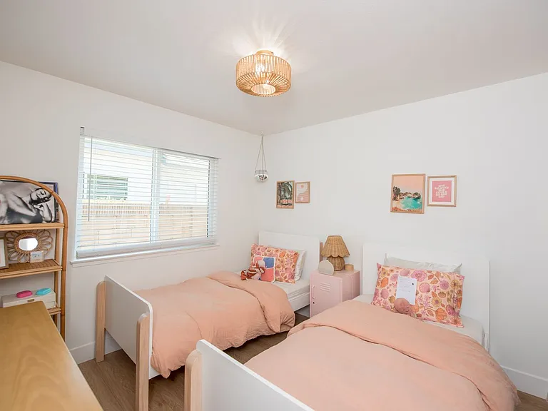 9891 Hot Springs Dr — Photo 27