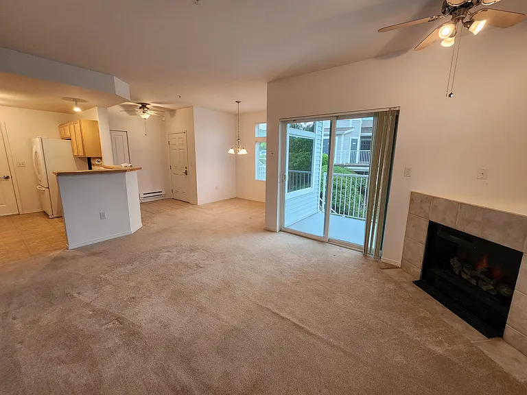 6401 Hazel Ln SE #B-12 — Photo 11