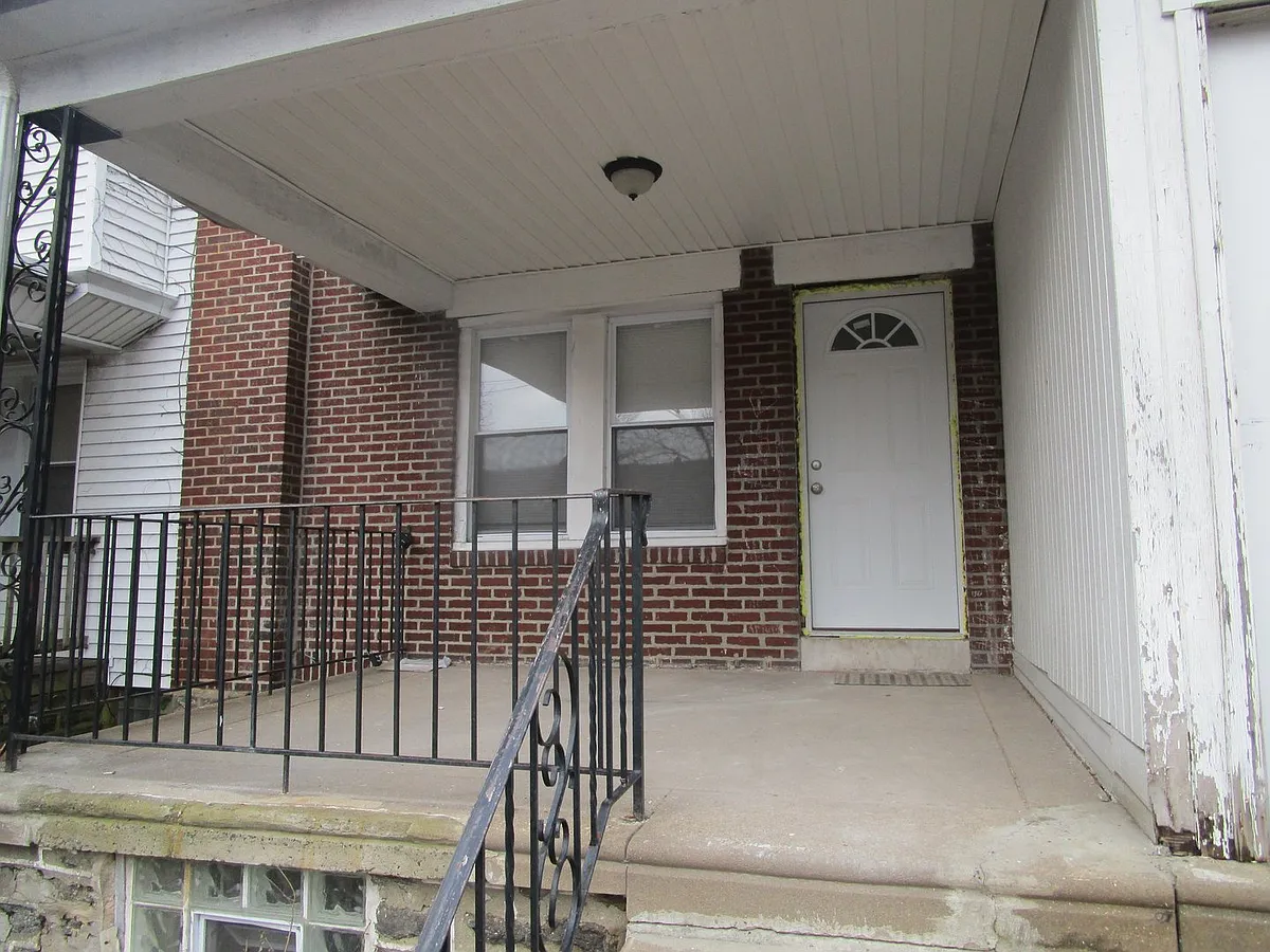 Building Photo - 6508 Wister St