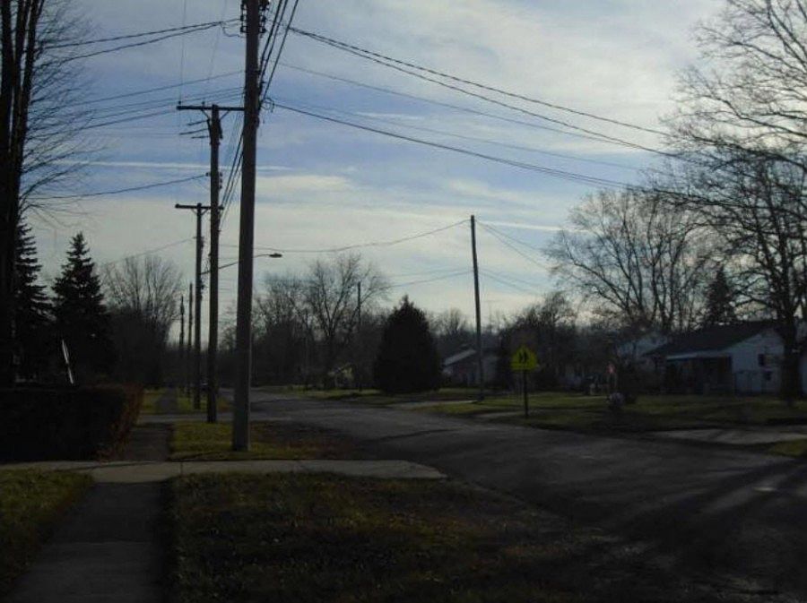 2nd image of 825 East Dr