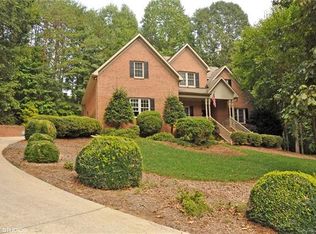 5385 Stone Brook Ct, Davidson, NC 28036