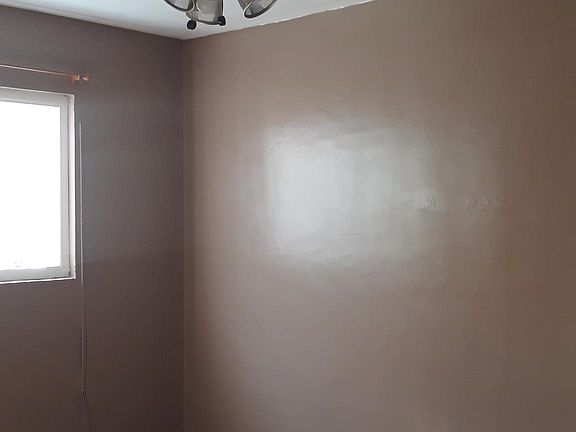 3rd image of 14518 Condon Ave