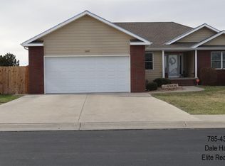 1303 Tallgrass Dr, Hays, KS 67601