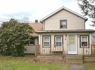 5 Tan St, Sheffield, PA 16347