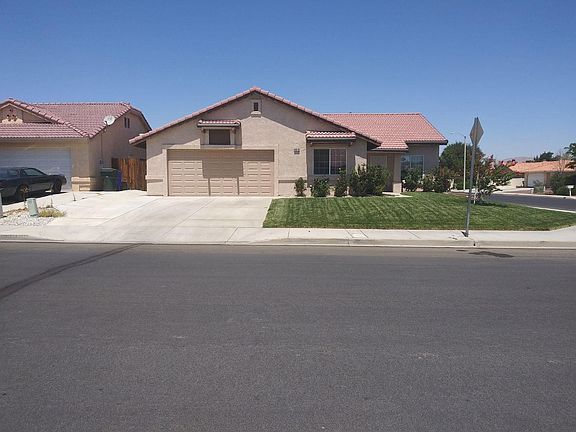 4th image of 14970 Flagstaff Way