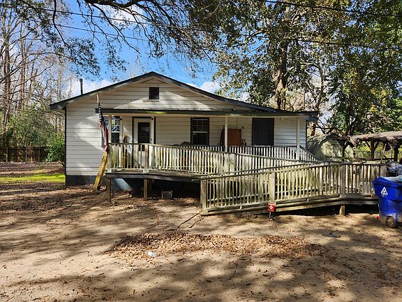 2nd image of 1858/1860 Taberwood Cir #1